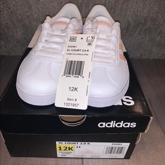 Girls adidas pink and white shoes size 12 - Picture 2 of 4